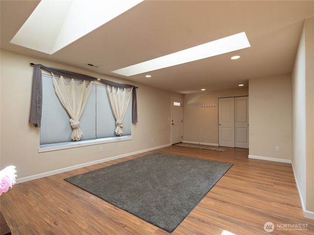 12510 109th Avenue Ct E, Puyallup, WA 98374