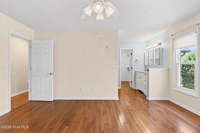 168 S Shore Drive, Southport, NC 28461