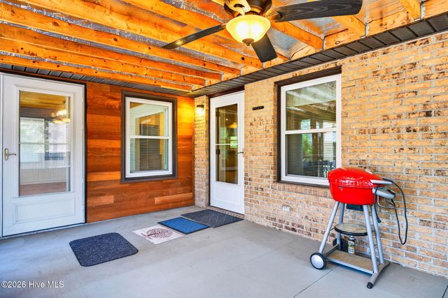 168 S Shore Drive, Southport, NC 28461