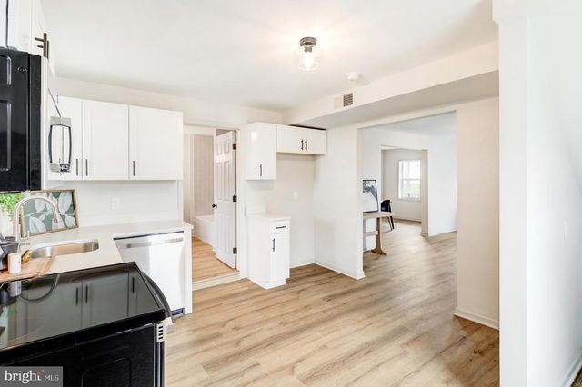 5 EDGEWOOD AVE, Temple, PA 19560