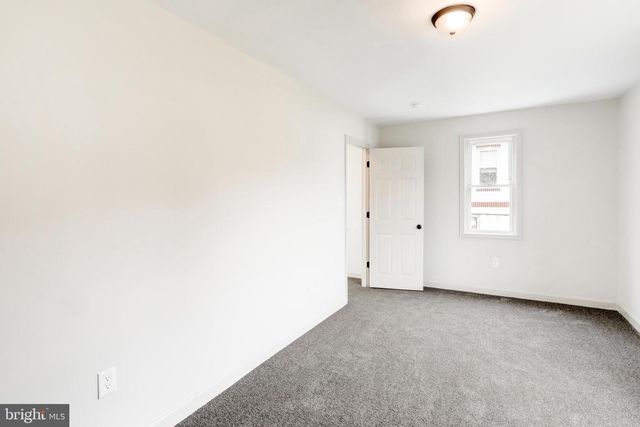 5 EDGEWOOD AVE, Temple, PA 19560