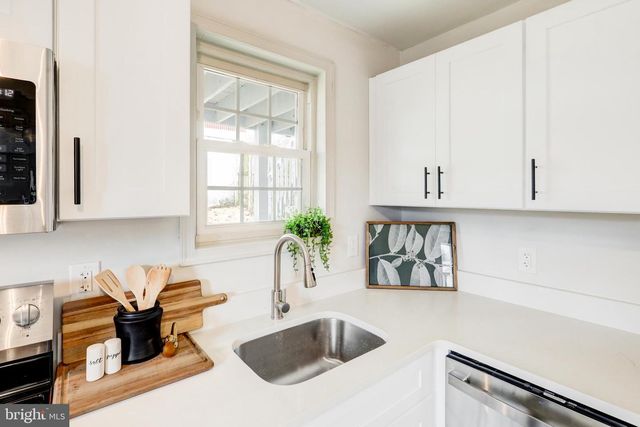 5 EDGEWOOD AVE, Temple, PA 19560