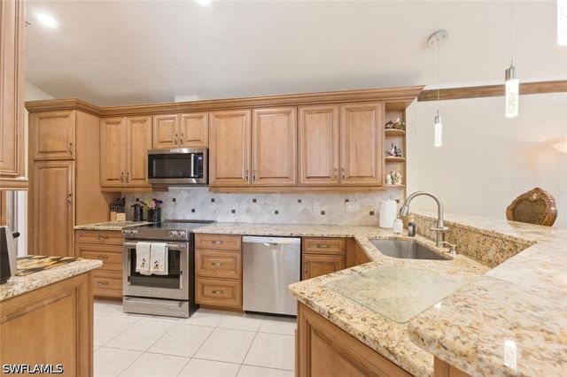 11766 Quail Village WAY 14, Naples, FL 34119