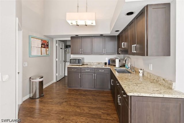 11766 Quail Village WAY 14, Naples, FL 34119