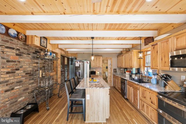 1801 MIDDLE RIDGE RD, Romney, WV 26757