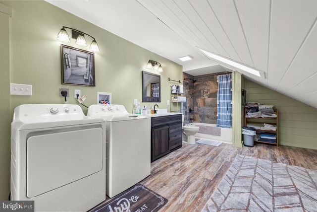 1801 MIDDLE RIDGE RD, Romney, WV 26757