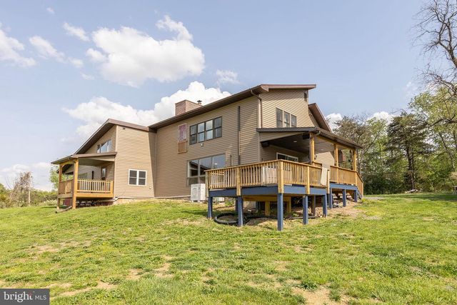1801 MIDDLE RIDGE RD, Romney, WV 26757