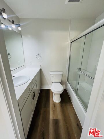 11738 Mayfield 103, Los Angeles, CA 90049