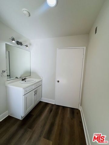 11738 Mayfield 103, Los Angeles, CA 90049