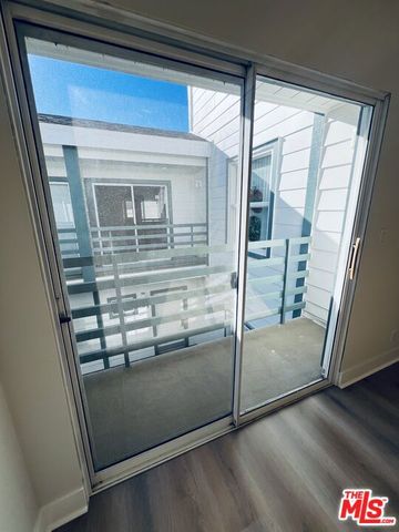 11738 Mayfield 103, Los Angeles, CA 90049