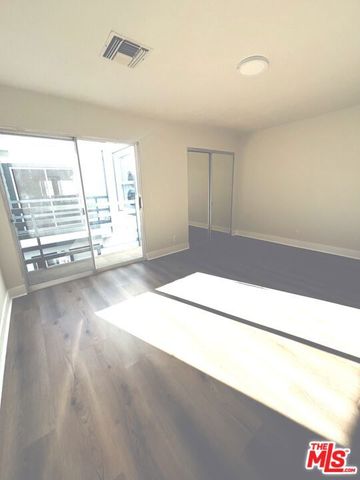 11738 Mayfield 103, Los Angeles, CA 90049