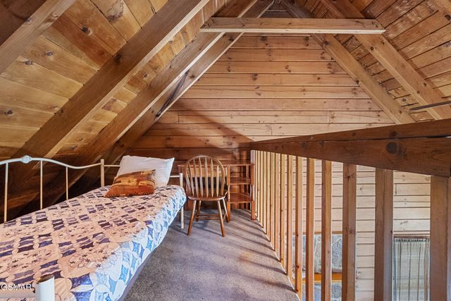 1122 Eagle Pointe Way, Pigeon Forge, TN 37863