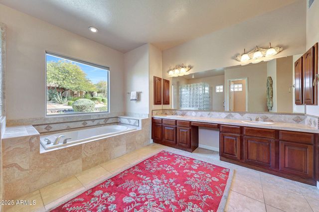 10901 E SOUTHWIND Lane, Scottsdale, AZ 85262