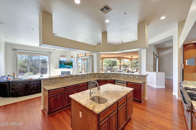 10901 E SOUTHWIND Lane, Scottsdale, AZ 85262