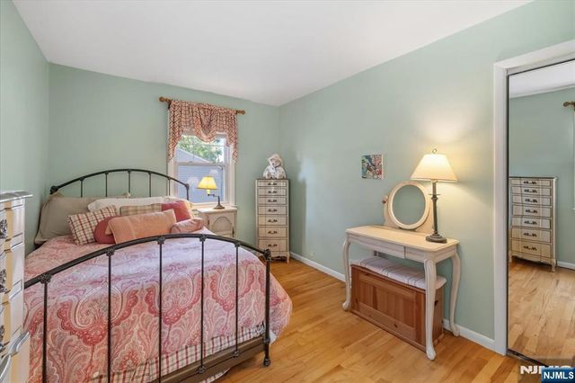 85 Page Drive, Oakland, NJ 07436