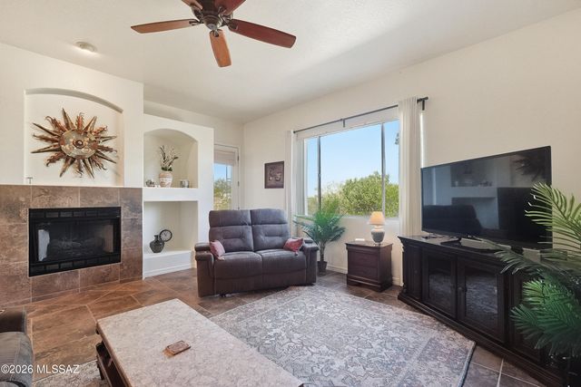 14061 E Copper Mesa Court, Vail, AZ 85641