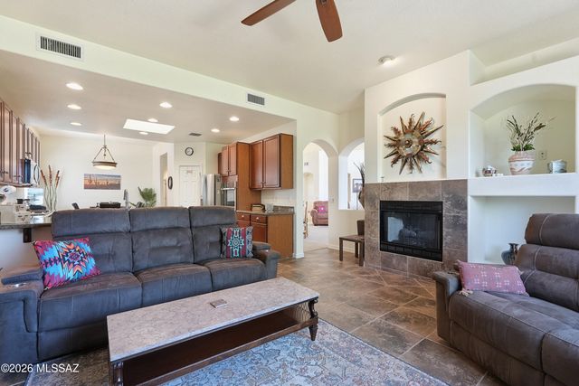 14061 E Copper Mesa Court, Vail, AZ 85641