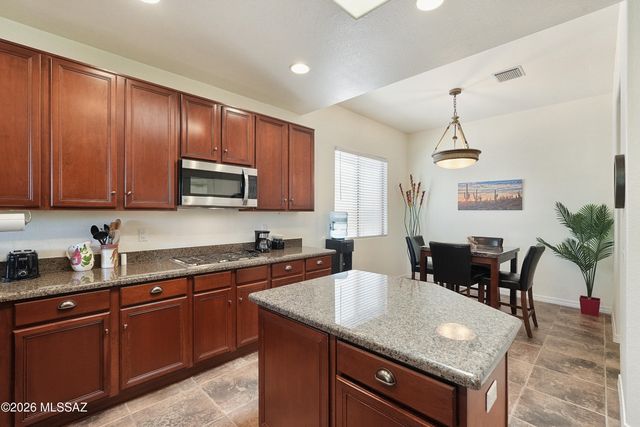 14061 E Copper Mesa Court, Vail, AZ 85641