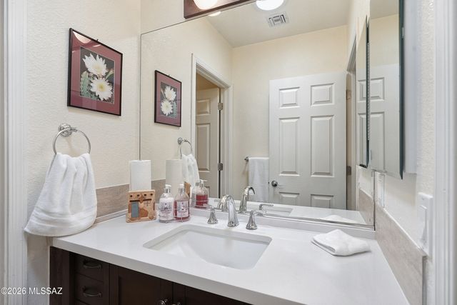 14061 E Copper Mesa Court, Vail, AZ 85641