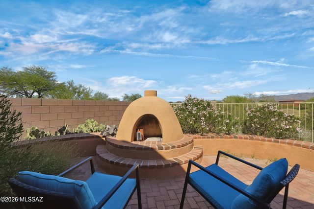 14061 E Copper Mesa Court, Vail, AZ 85641