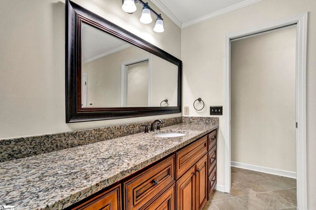 99 Forest Lake Drive, Simpsonville, SC 29681