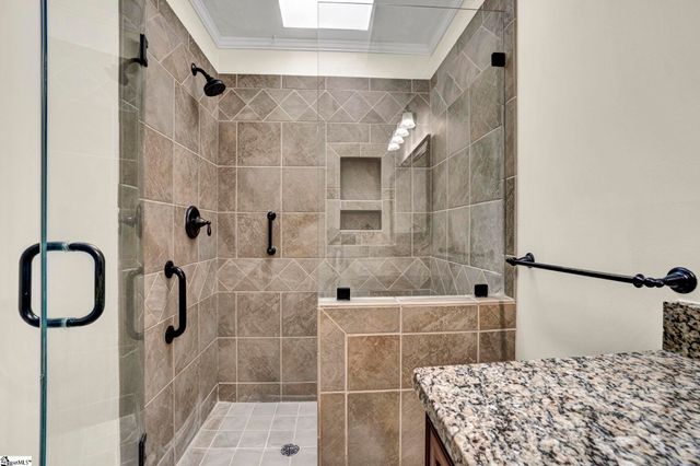 99 Forest Lake Drive, Simpsonville, SC 29681