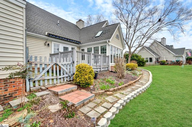 99 Forest Lake Drive, Simpsonville, SC 29681