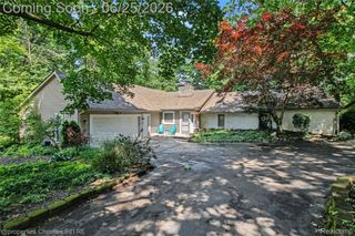 4863 Split Rail Drive, Brighton Township, MI 48114