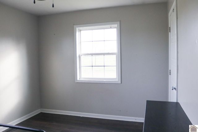 3235 State Route 80 W, Mayfield, KY 42066