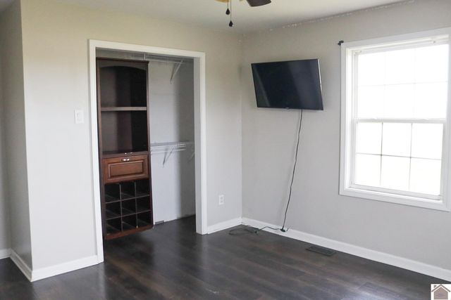 3235 State Route 80 W, Mayfield, KY 42066