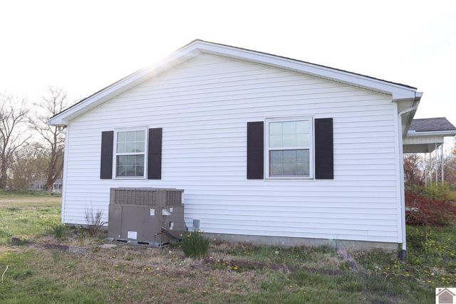 3235 State Route 80 W, Mayfield, KY 42066