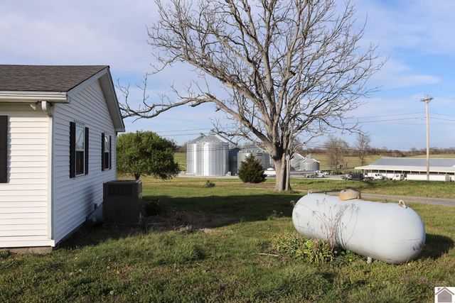 3235 State Route 80 W, Mayfield, KY 42066