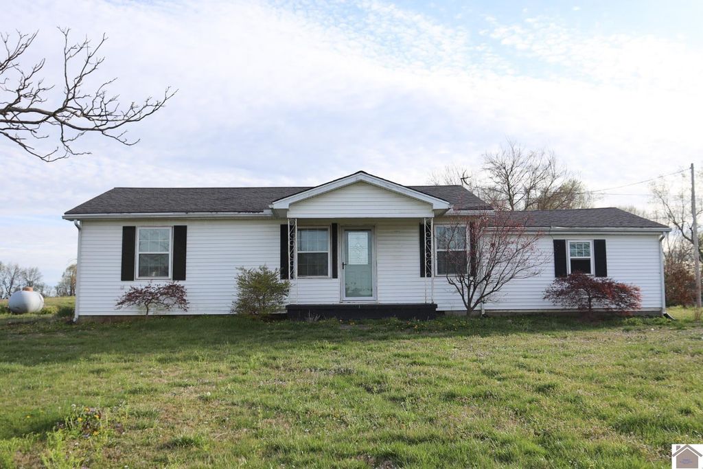 3235 State Route 80 W, Mayfield, KY 42066