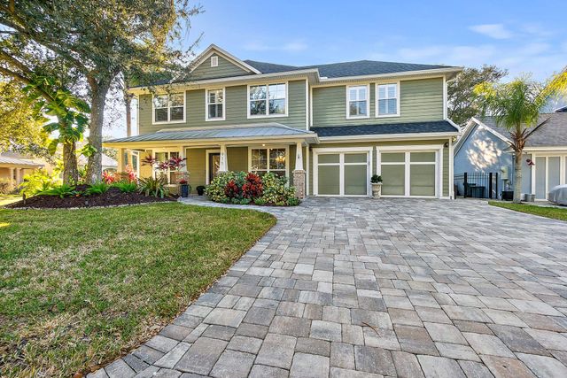 915 Saltwater Cir, St Augustine, FL 32080