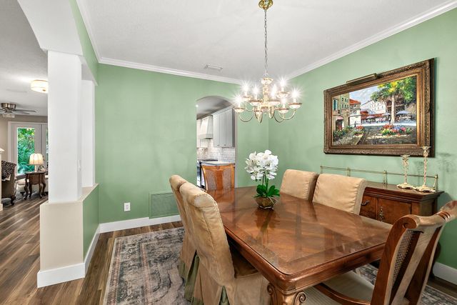 915 Saltwater Cir, St Augustine, FL 32080