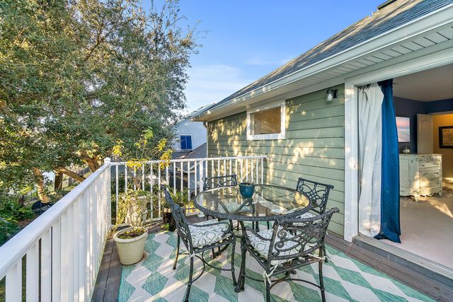 915 Saltwater Cir, St Augustine, FL 32080