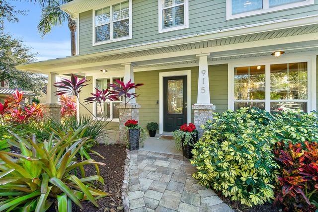 915 Saltwater Cir, St Augustine, FL 32080