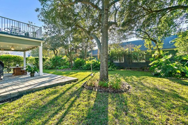 915 Saltwater Cir, St Augustine, FL 32080