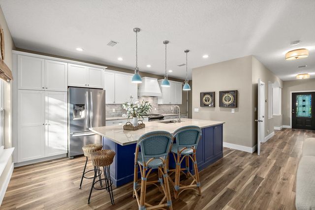 915 Saltwater Cir, St Augustine, FL 32080