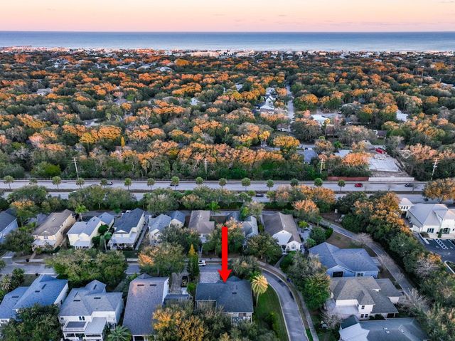 915 Saltwater Cir, St Augustine, FL 32080