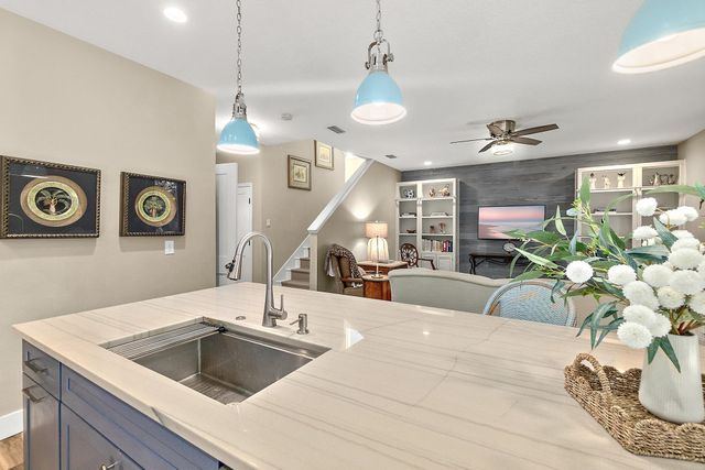 915 Saltwater Cir, St Augustine, FL 32080