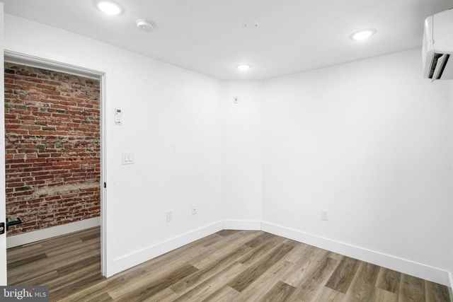 212 CATHARINE ST, Philadelphia, PA 19147