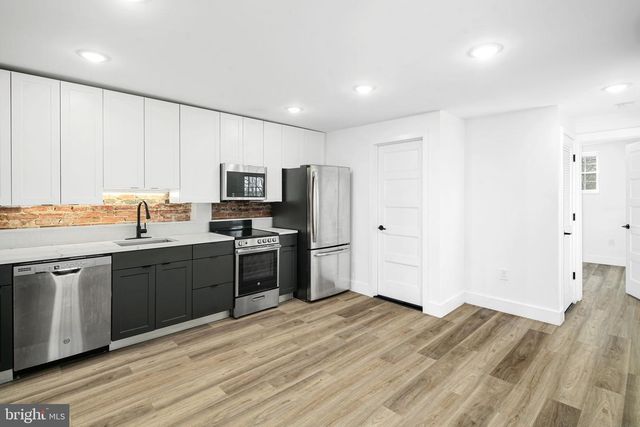 212 CATHARINE ST, Philadelphia, PA 19147