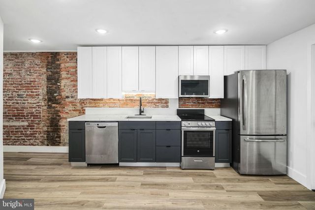 212 CATHARINE ST, Philadelphia, PA 19147