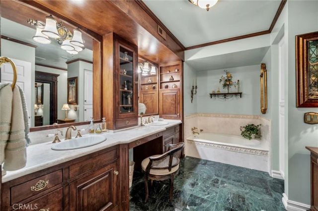 887 Via Maria, Upland, CA 91784