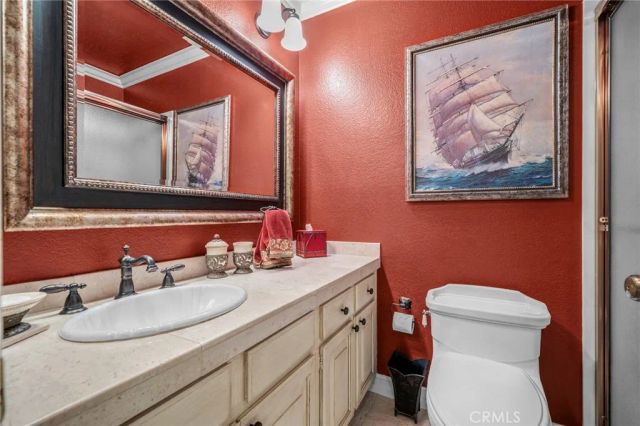 887 Via Maria, Upland, CA 91784