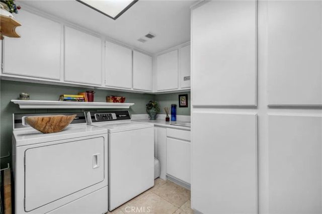 887 Via Maria, Upland, CA 91784