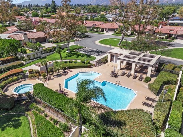 887 Via Maria, Upland, CA 91784