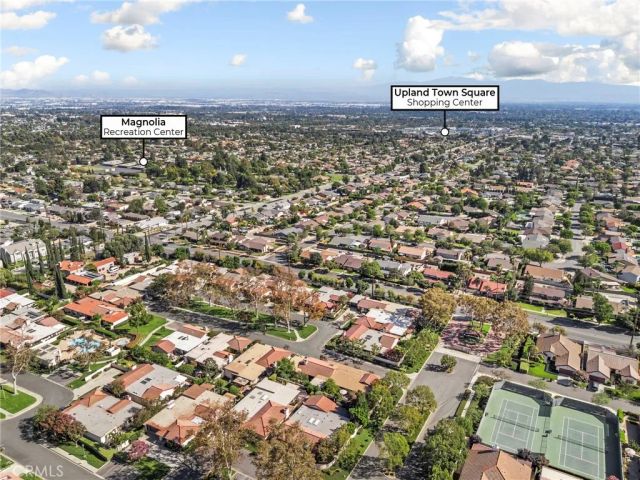 887 Via Maria, Upland, CA 91784