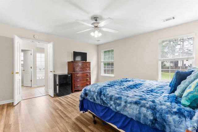 205 Olde Hickory Circle, Bonaire, GA 31005